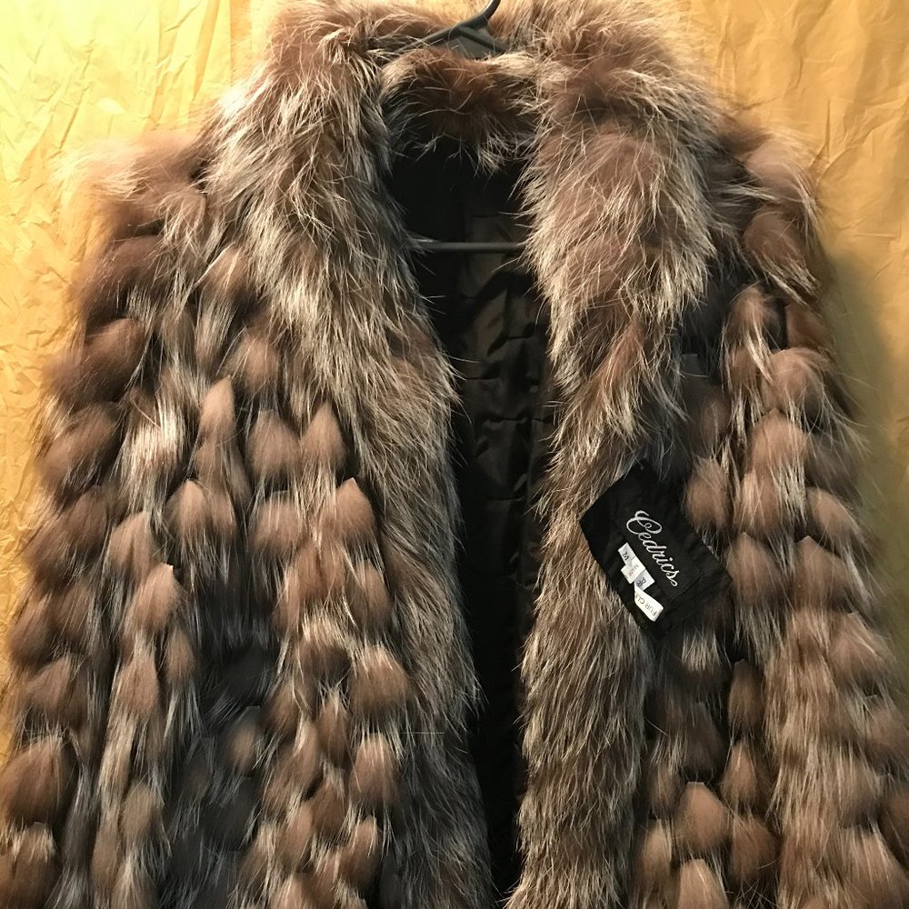 NWOT CEDRICS *Real Fur* Fox?